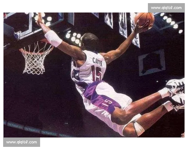 拉人犯规在篮球比赛中的影响与判罚解析及其对比赛结果的作用分析